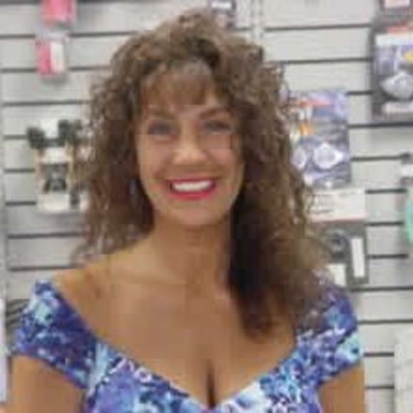 Meet your Posher, Diane - Picture 1 of 1